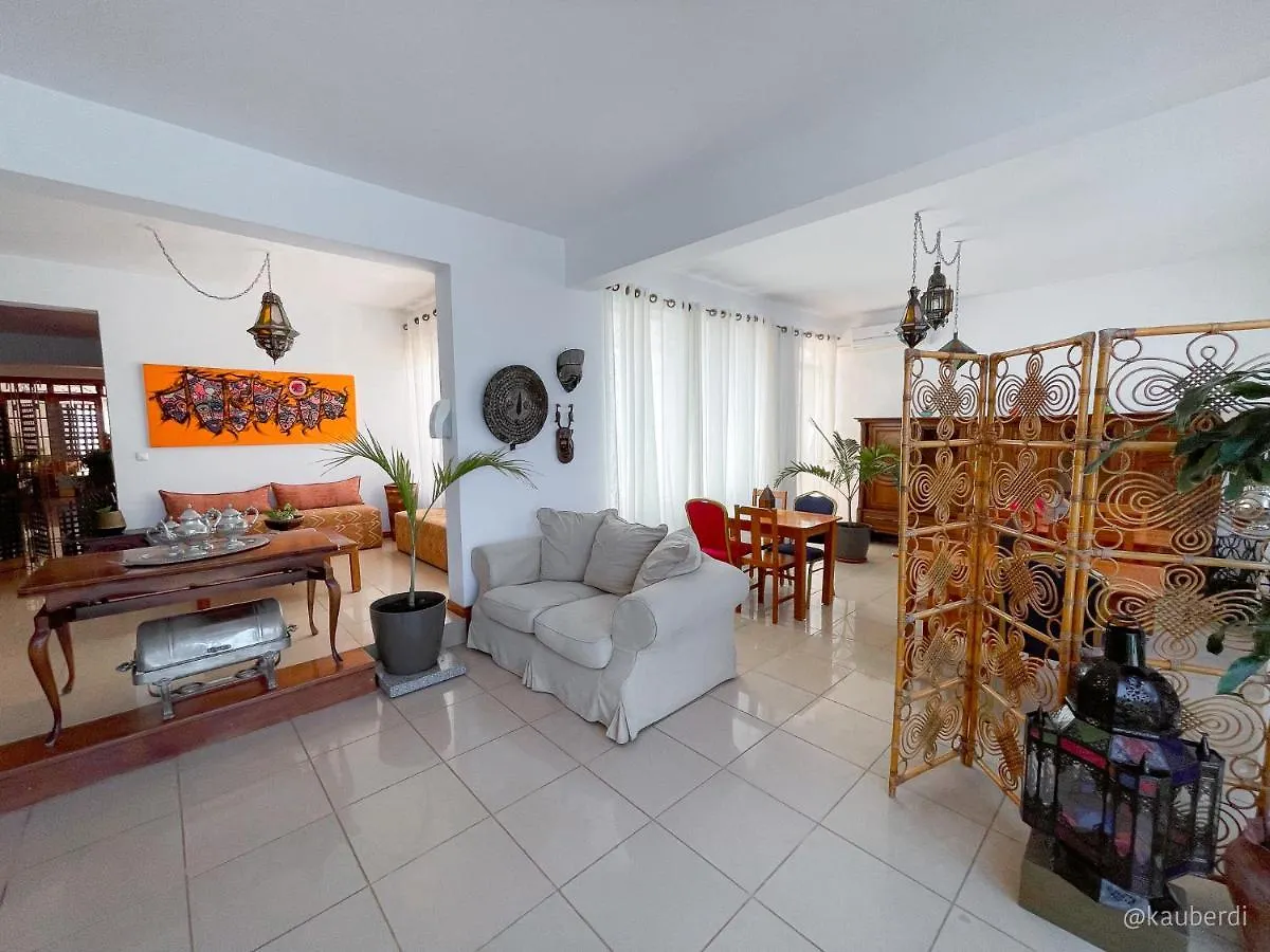פראייה Salav Guesthouse