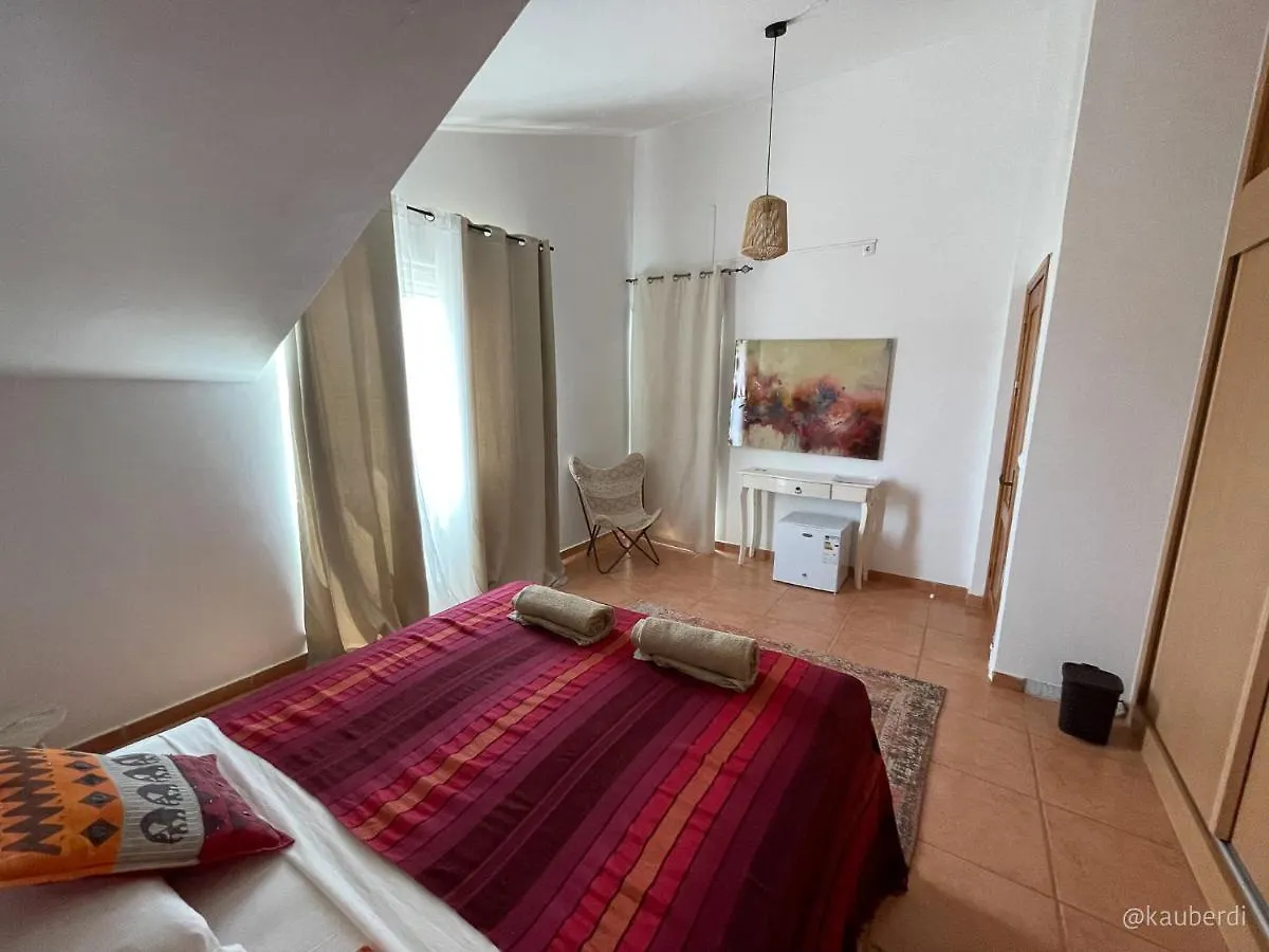 Salav Guesthouse Praia Maison d'hôtes